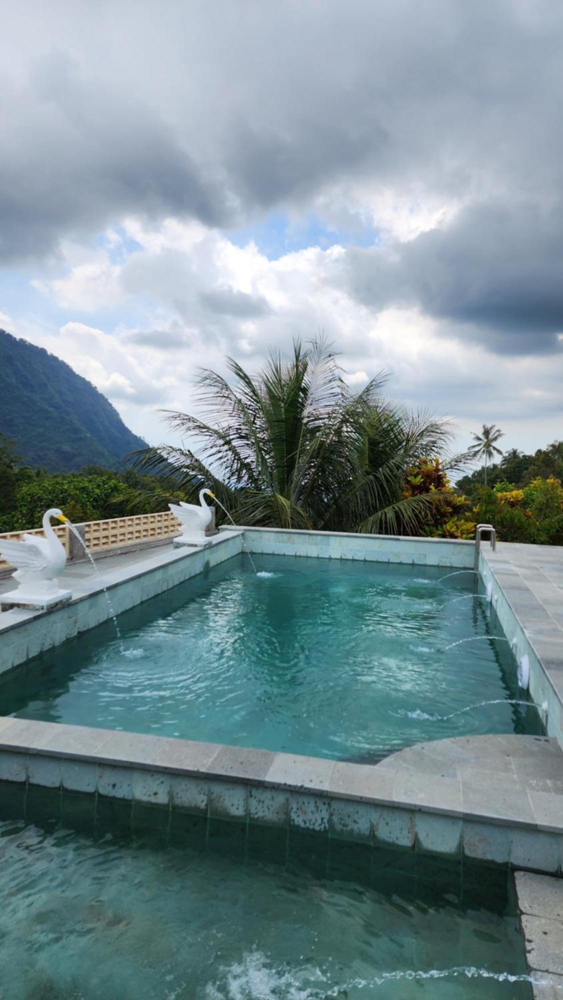 The Mungseng Villa Bali Singaraja Exterior foto